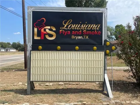 Corner-Lot Conventional Restaurant