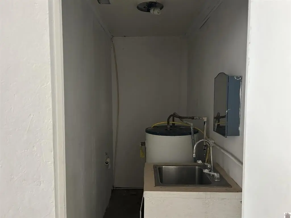 Picture 16