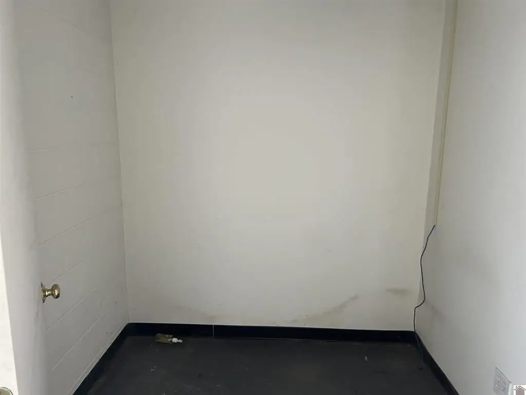 Picture 12