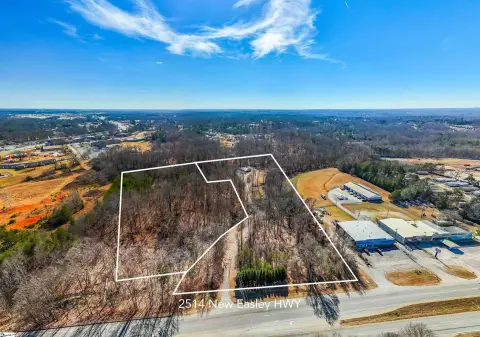 Greenville Commercial Opportunity on Acreage