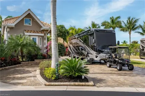 Turnkey Tropical Oasis in Naples