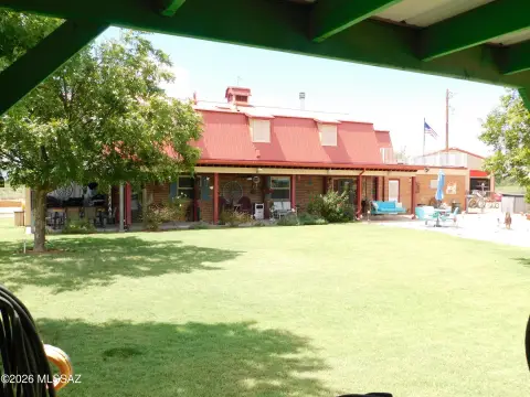Arizona Ranch with Workshop