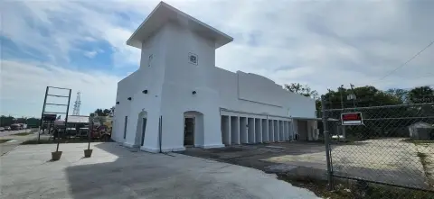 Zephyrhills Retail Building and Land