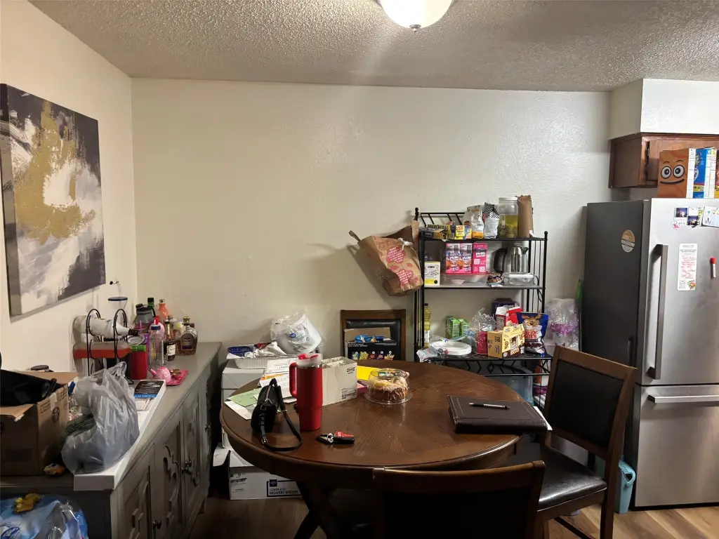 Picture 4