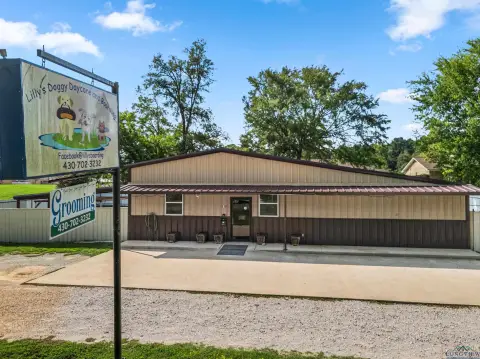 Modern Commercial Building with Unique Amenities