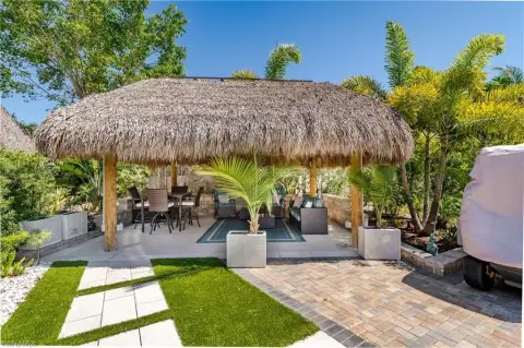 Naples Motorcoach Resort Lot