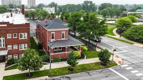 Restored Duplex in Downtown Fort Wayne