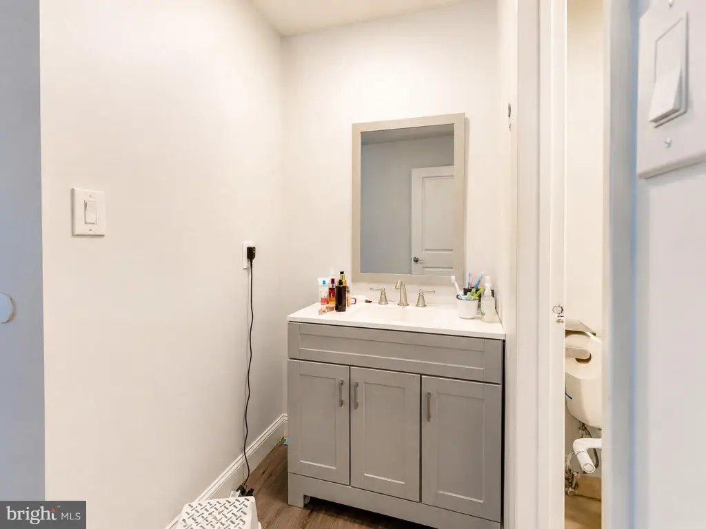 Picture 30