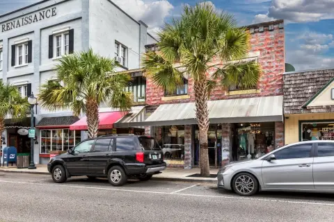 Historic Mixed-Use Building