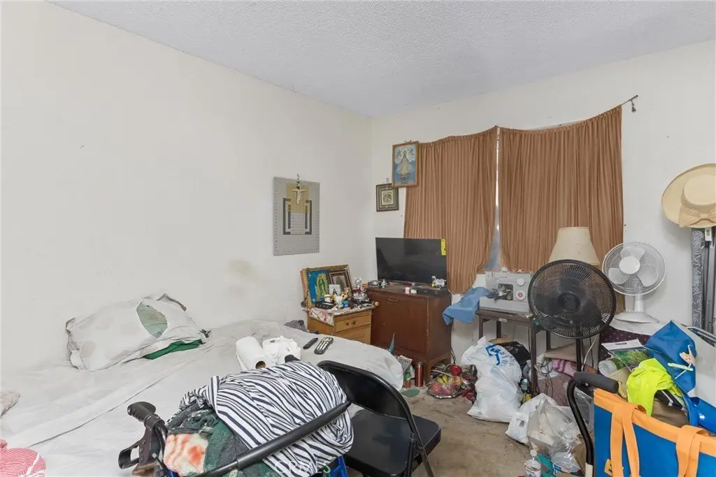 Picture 23