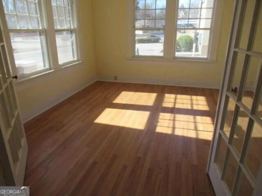Picture 10