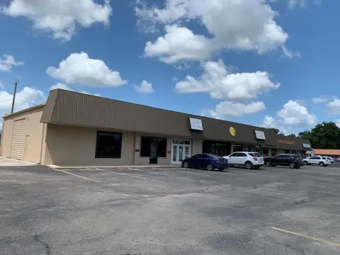 Prime End-Cap Unit in Athens