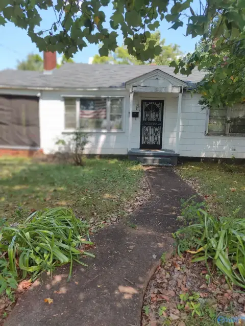 Commercial Property in High-Traffic Area