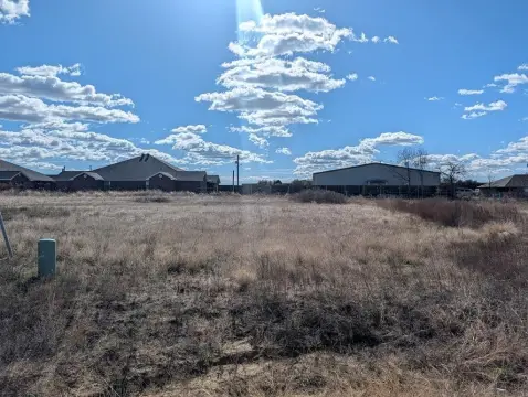 Residential Lot in Victory Estates