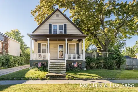 Duplex with Detached Garage