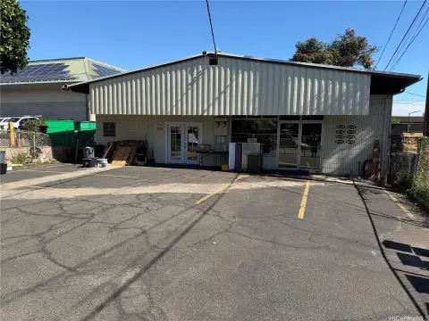 Waipahu Commercial Investment Opportunity