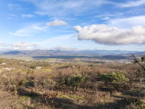 Eagle Point Residential Lot