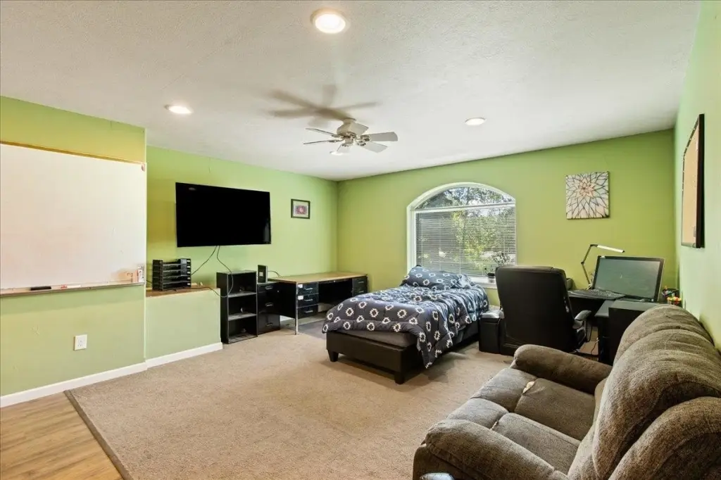 Picture 18