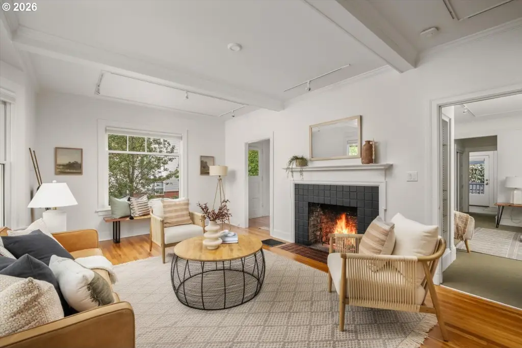 Picture 7