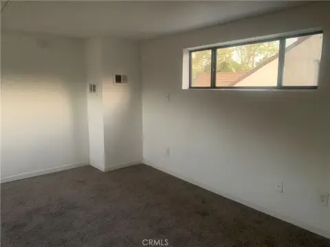 Private-Entry Multifamily Unit