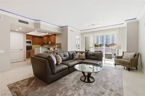 Las Vegas High-Rise Unit