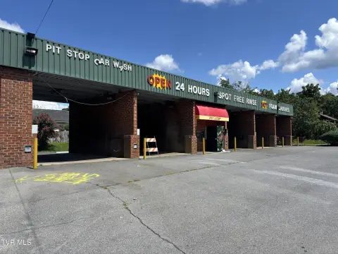 Johnson City Commercial Opportunity