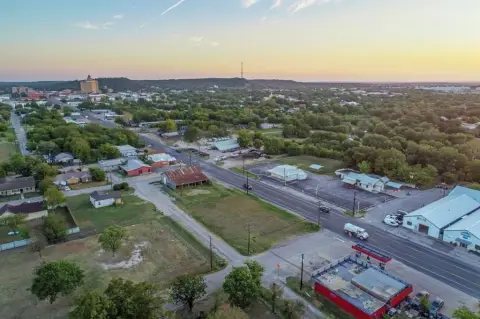 Corner Lot in Mineral Wells
