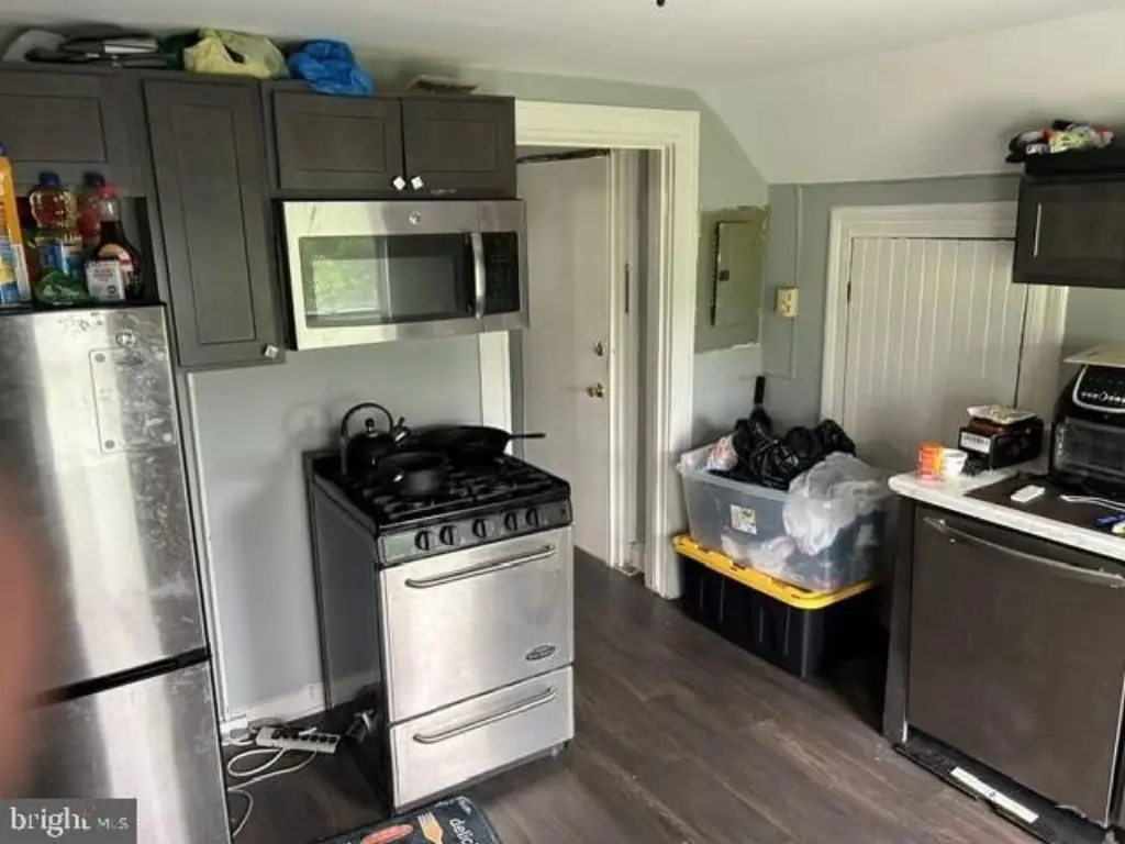 Picture 30