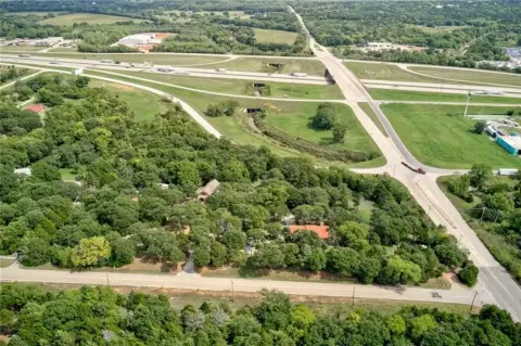 5.9 Acres on I-35 Corner