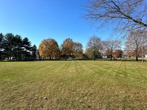Residential Land in Essex, IL