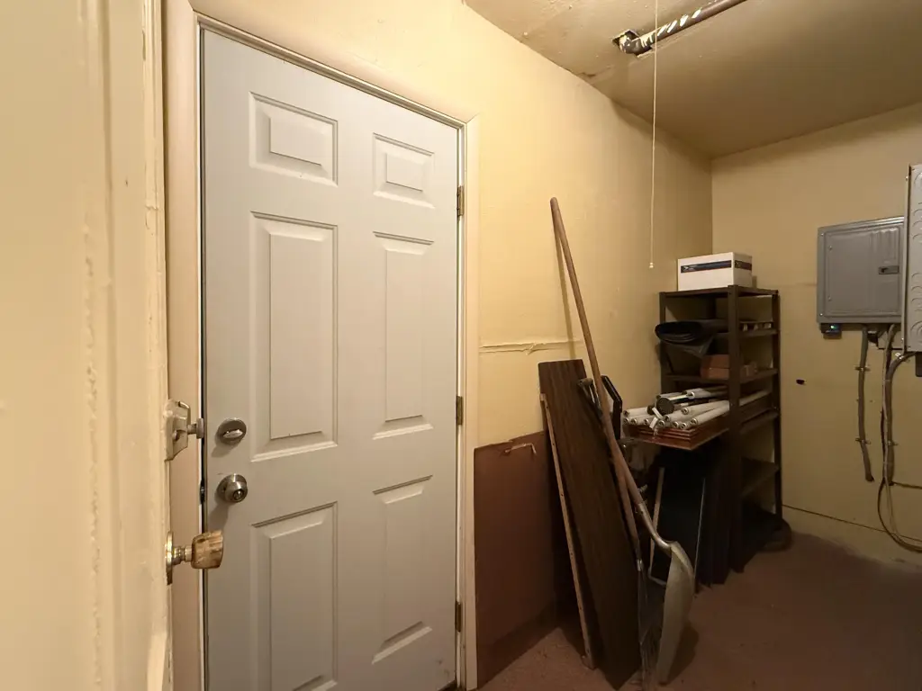 Picture 12