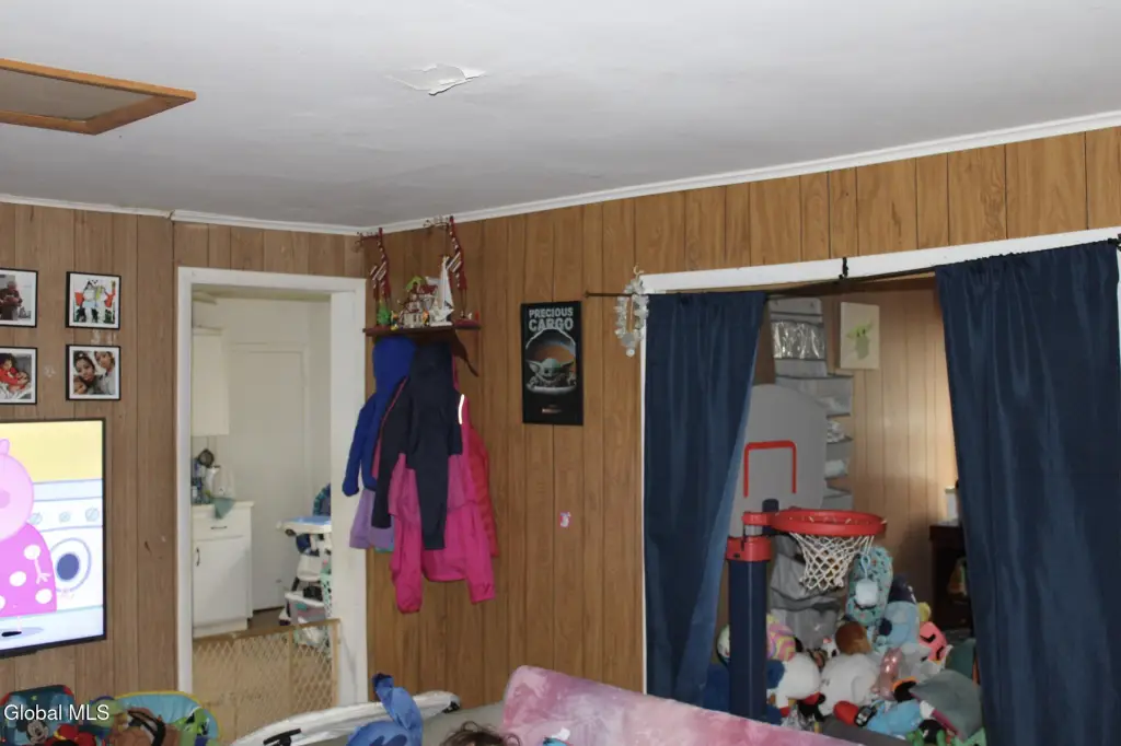 Picture 11