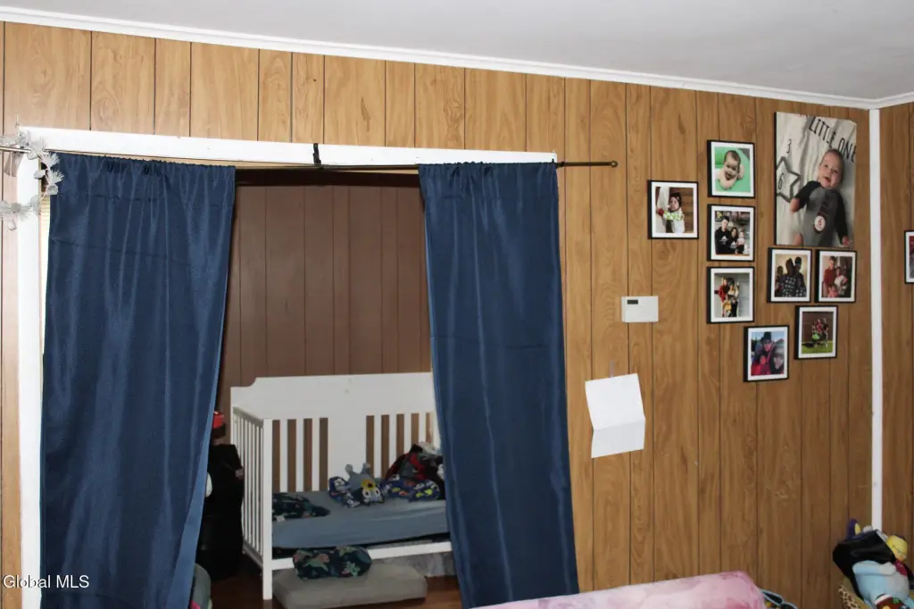 Picture 12