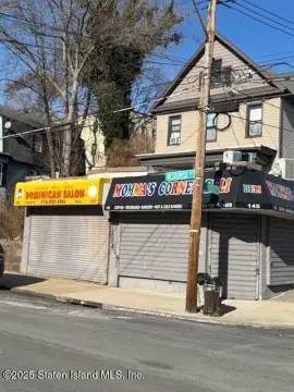 Staten Island Mixed-Use Investment