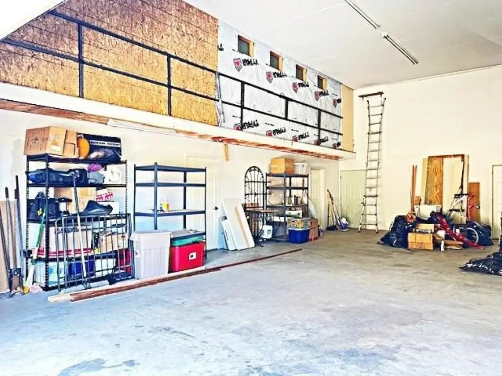 Picture 4