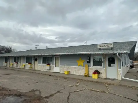 Turnkey Motel Opportunity in Ewing
