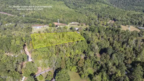 Unrestricted Land Parcel in Evensville