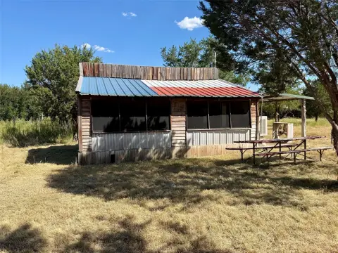 Wooded Hunting Land with RV Hookups