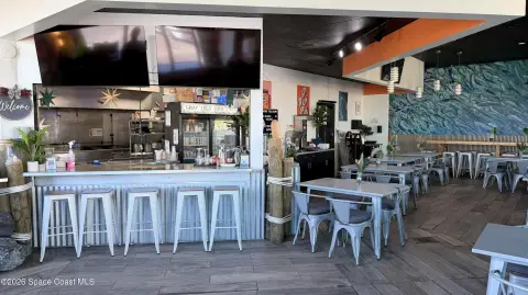 Turnkey Restaurant on Highway A1A