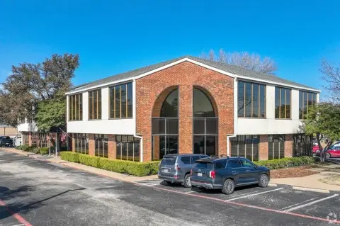 Inviting Office Space in Plano