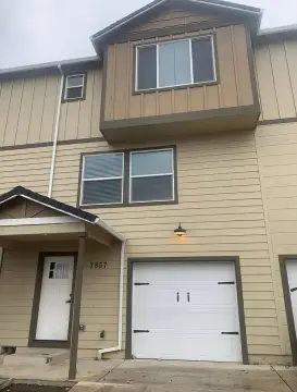 Income-Producing Duplex in White City