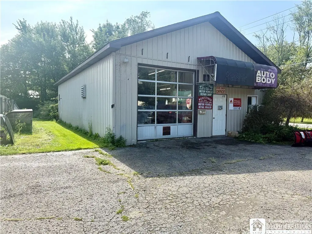 278 W Main St, Fredonia, NY 14063