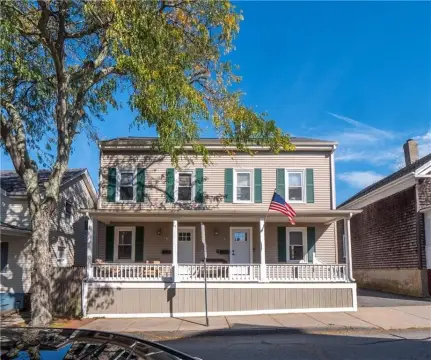 Duplex with Detached Garage