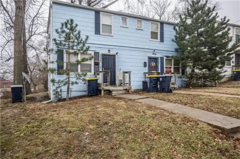 Duplex in Kansas City, MO