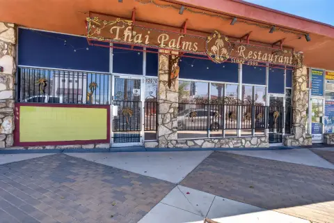 Restaurant Space with Commercial Kitchen