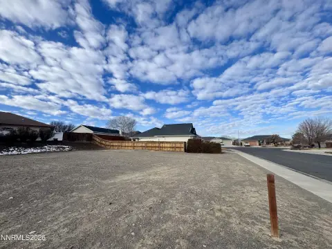 Residential Land in Quiet Cul-de-Sac