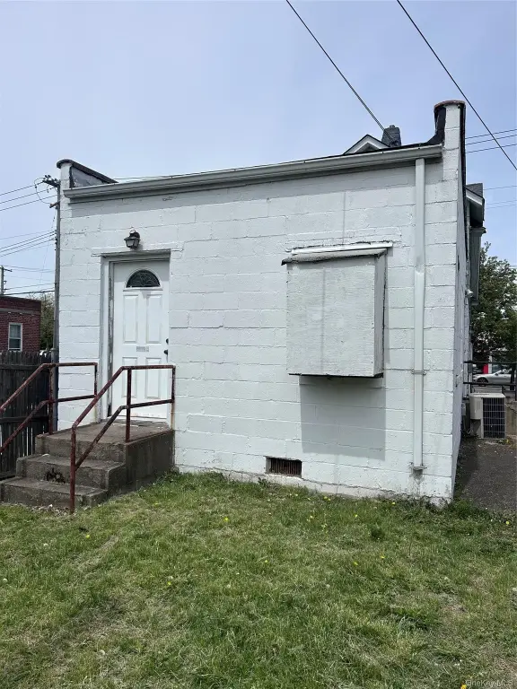 Picture 16
