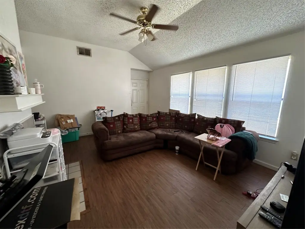 Picture 18