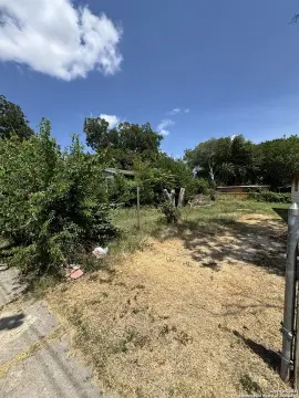 Residential Lot in Growing Area