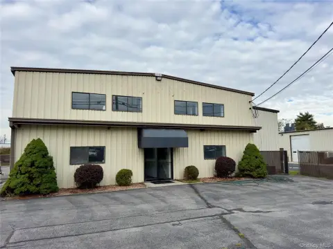 Versatile Space in Chester, NY